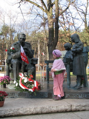 pomnik marszałka